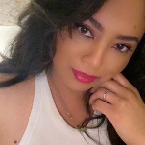 Meet your Posher, Nina